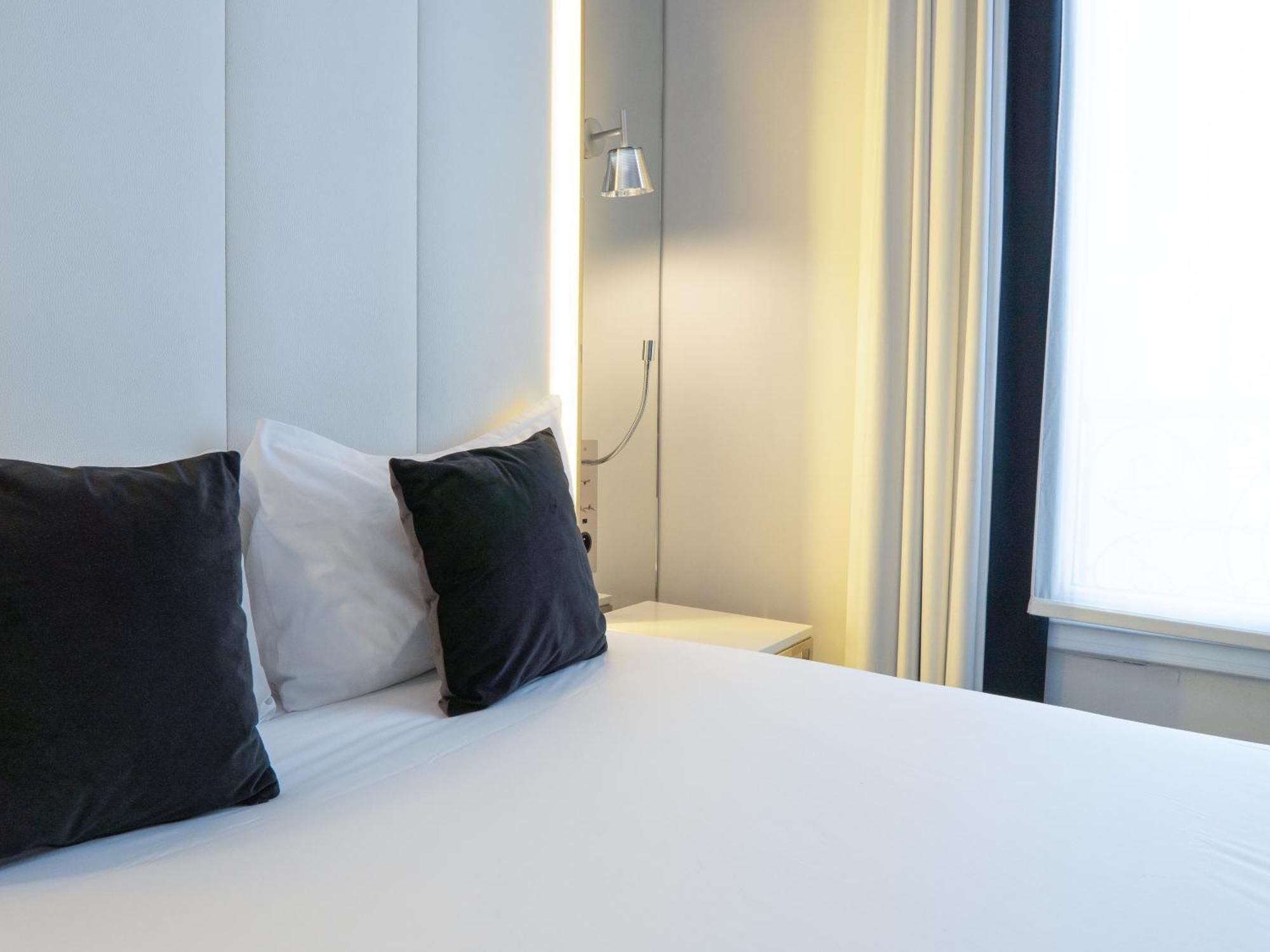 Single Room,1174456479:JPEG